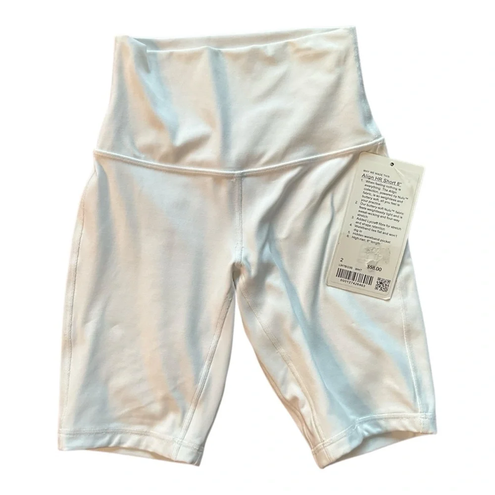 NWT‎ Lululemon Align HR Short 8
